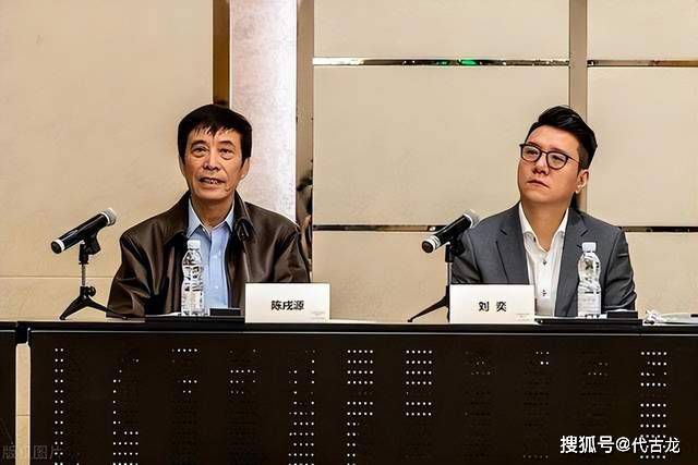 免费人成在线观看网站