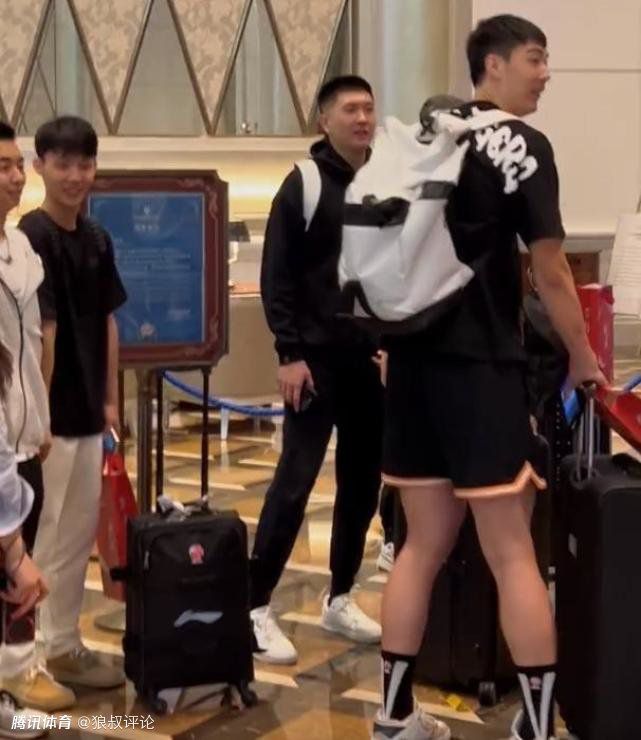亚洲另类一区二区三区